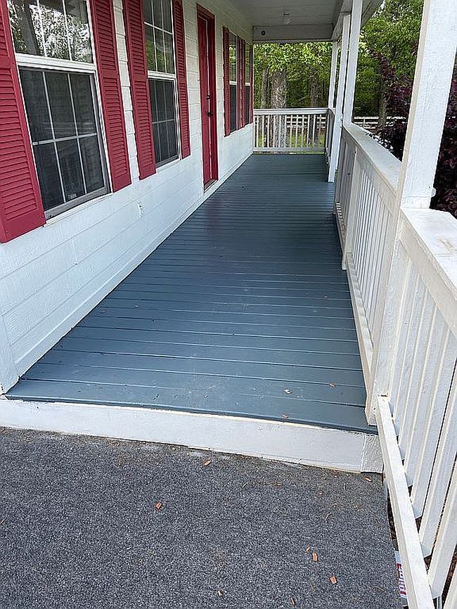 Image of 2807 Moffett Rd