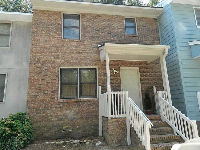 Image of 902 Creekside Dr #E
