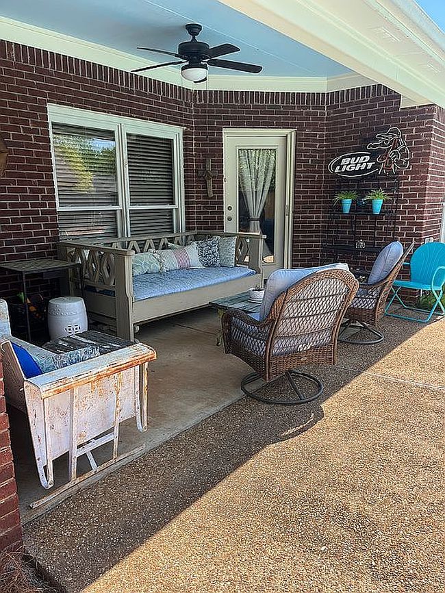 Image of 607 Centerpointe Cv
