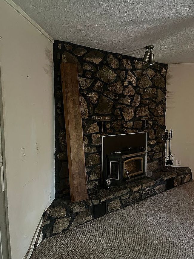 Photo of 206 Burnt Rock Falls Rd, Fairfield Bay, AR