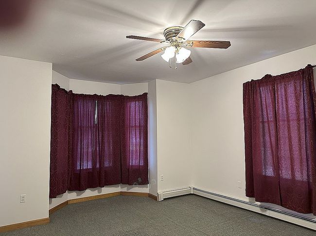 Photo of 114 East Rd, Tiverton, RI