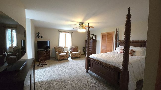 Photo of 2086 Haines Rd, Lapeer, MI