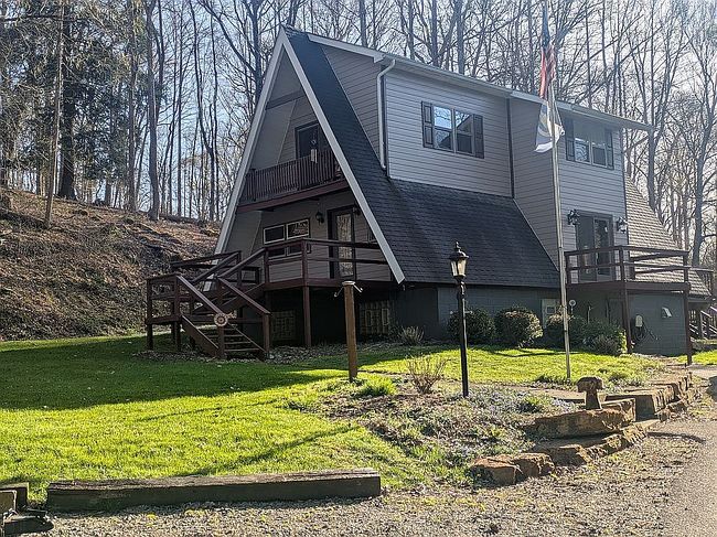Image of 1021 Henrys Bend Rd