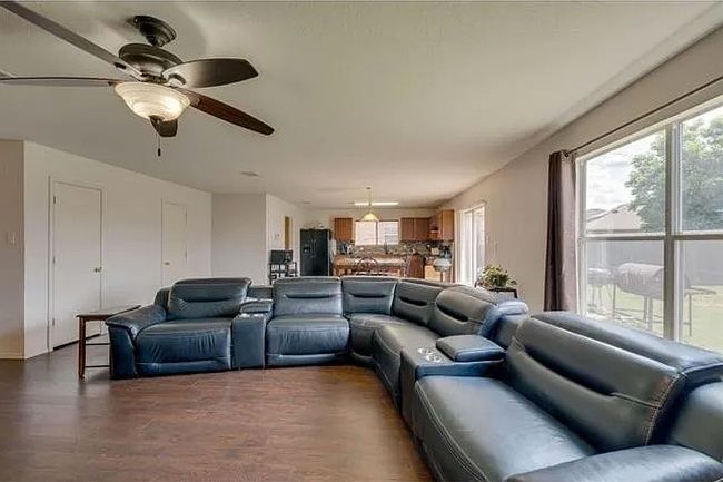 Photo of 9200 Saint Martin Rd, Fort Worth, TX