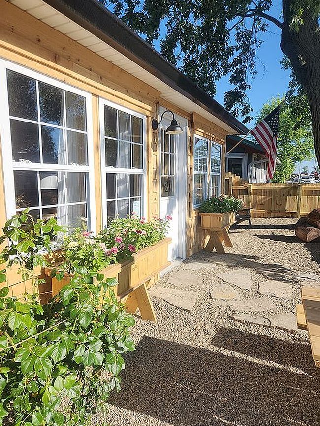 Image of 211 W Main St