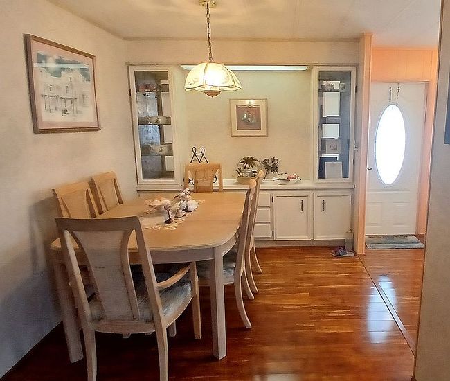 Image of 387 Sanibel St