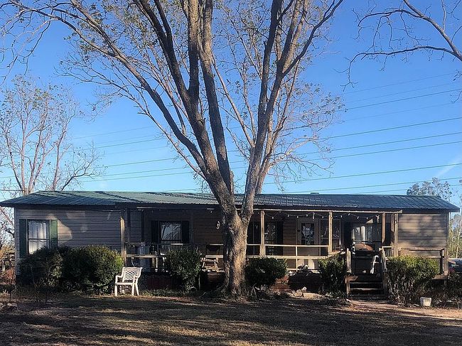 Preview of property located at 16711 96th St