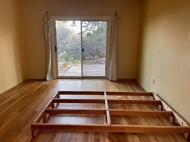 Image of 621 N California Ave