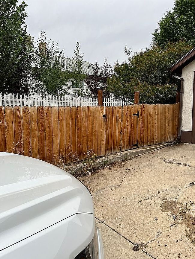 Image of 1115 W Maple St