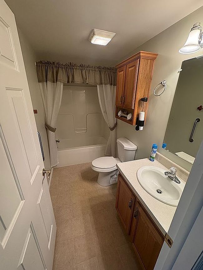 Photo of 6659 Daffodil Dr, Bath, NY