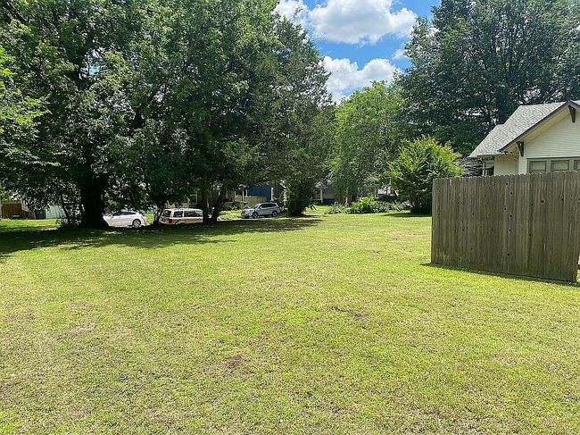 Photo of 820 N Cheyenne Ave, Tulsa, OK