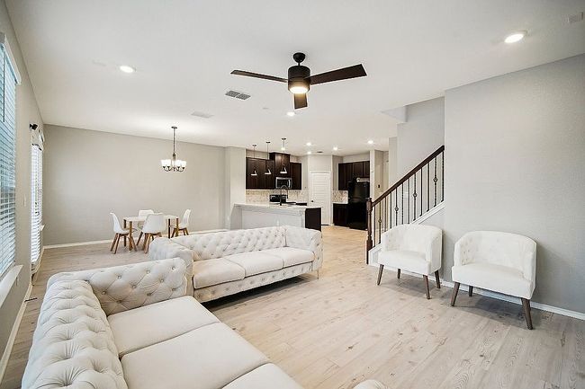 Image of 7102 Summer Tanager Dr #16