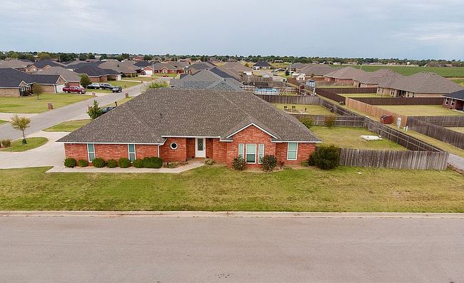 Photo of 1821 Puma Dr