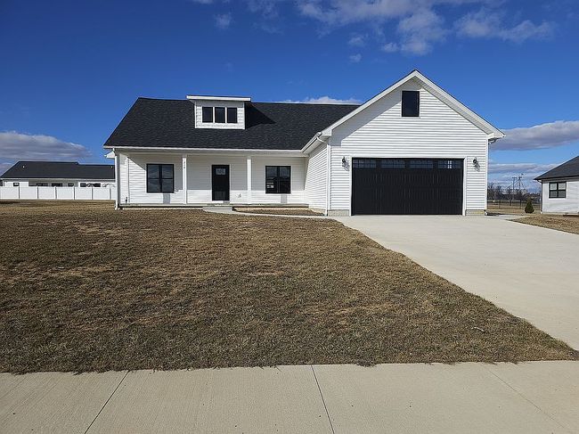 314 Veterans Dr, Dieterich, IL