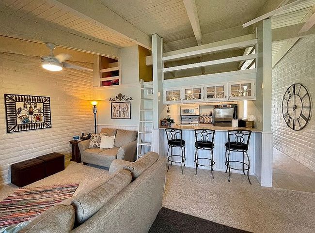 Additional photo 1 of property located at 2700 N Shore Dr Unit E16A