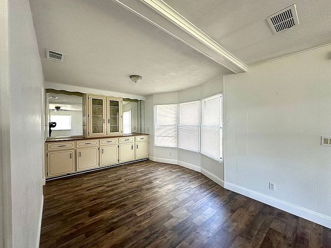 Image of 4741 E Bo Tree Ln