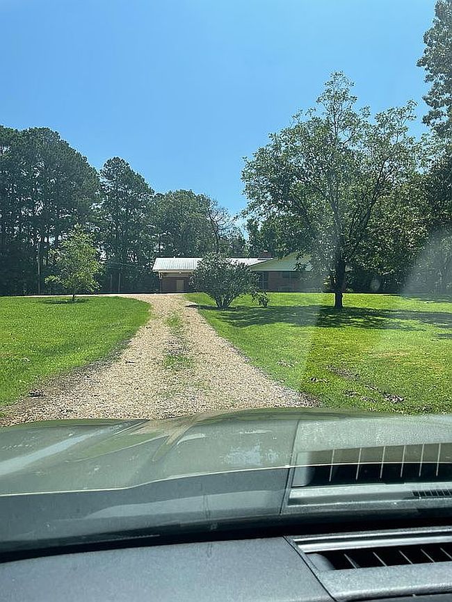 Photo of 40200 Old Hamilton Rd
