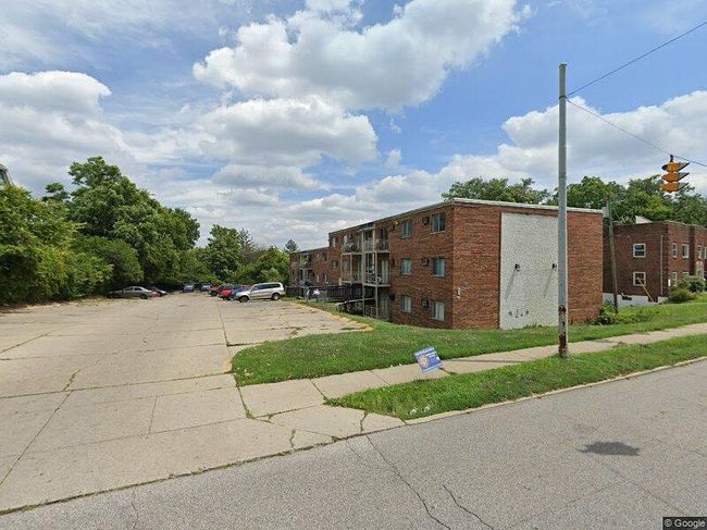 Preview of property located at 2356 Harrison Ave Apt 10