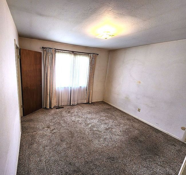 Photo of 980 E 200 N, Orem, UT