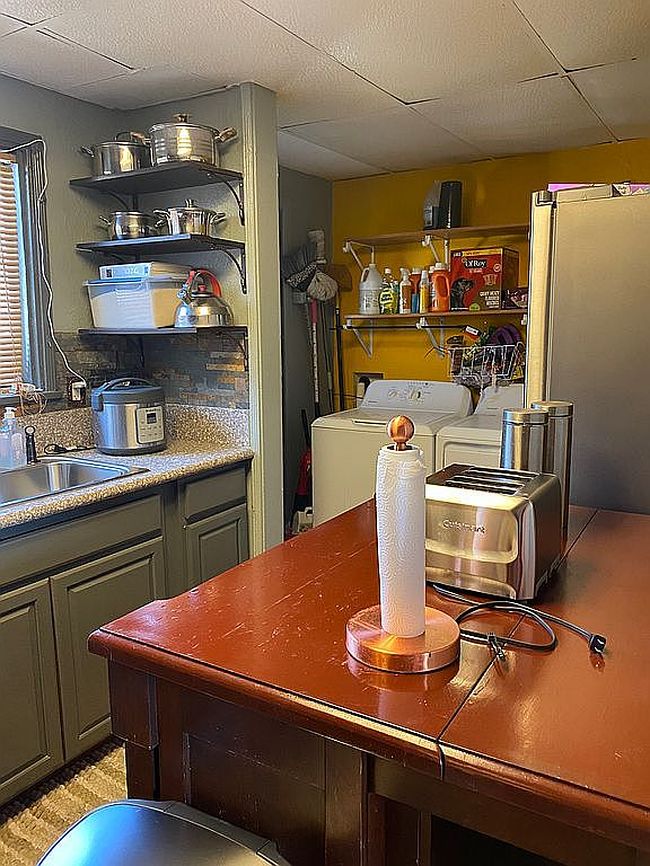 Additional photo 3 of property located at 1419 Lewis Ave