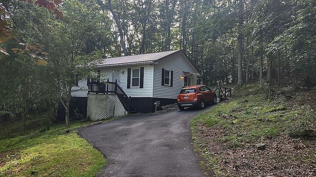 Photo of 103 Reynolds St, Summersville, WV