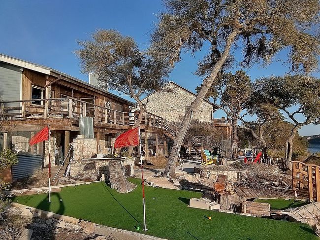 Photo of 314 Sunset Dr, Lakehills, TX