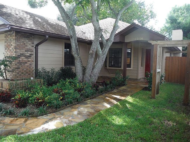 Photo of 4316 Sandhurst Dr, Orlando, FL