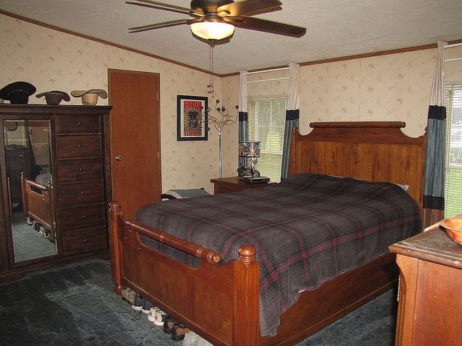 Photo of 960 Muddy Creek Rd, Lenoir City, TN
