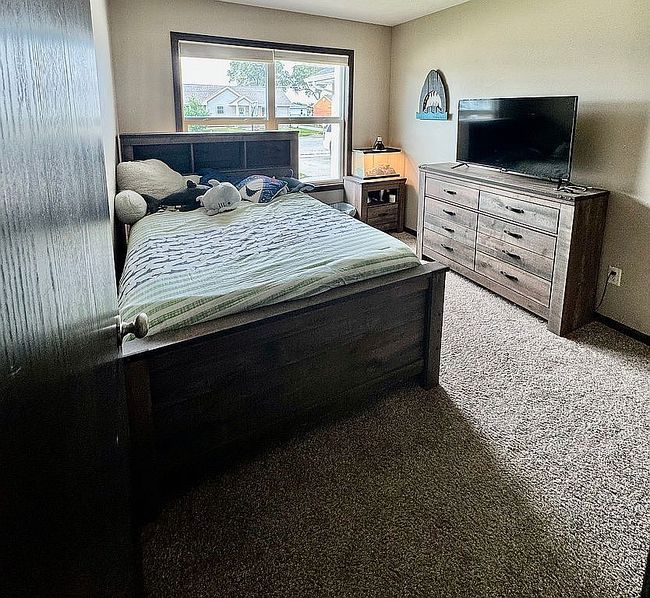 Photo of 1305 E 16th St, Kearney, NE
