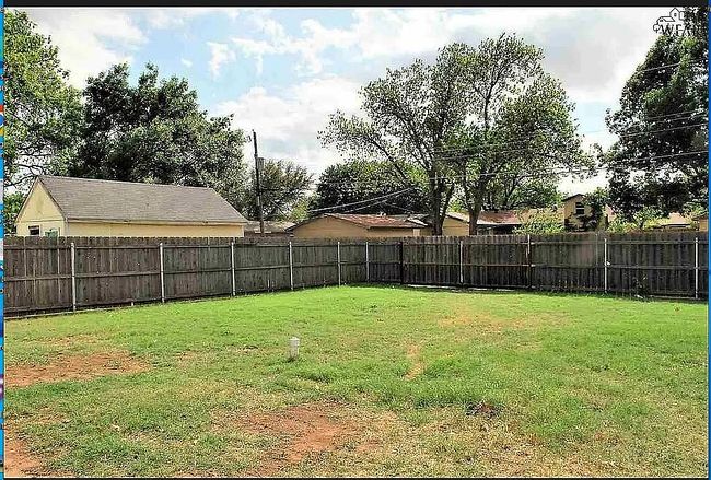 Image of 5116 Parklane Dr