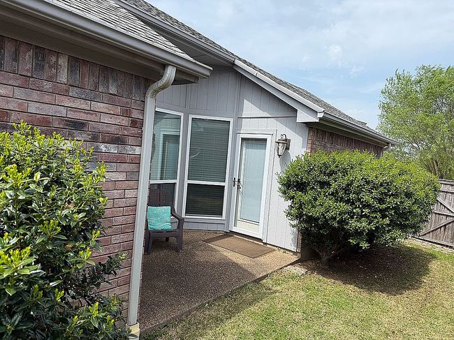 Image of 1332 Barclay Dr
