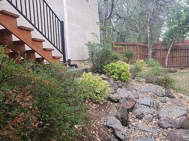 Image of 1050 Hillsdale Ct