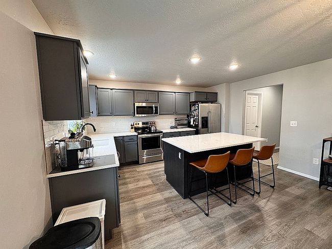 Image of 3985 E Jamestown Dr