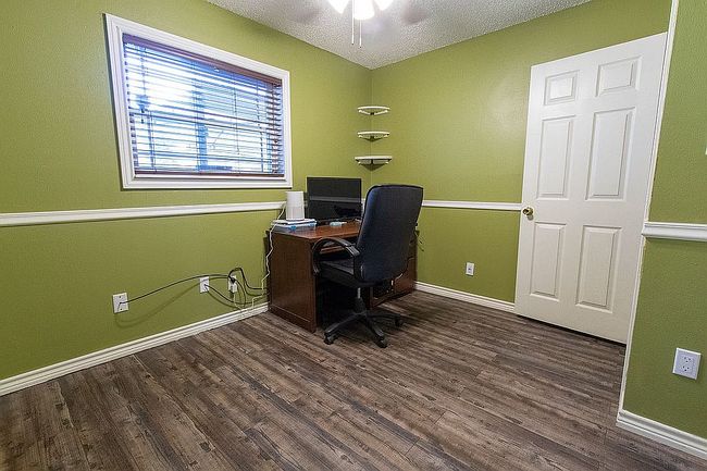 Photo of 104 Hope Ln, Iowa Park, TX