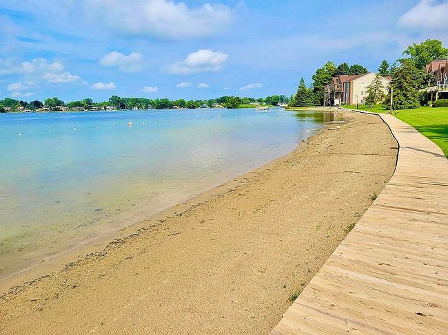Image of 3354 Adams Shore Dr