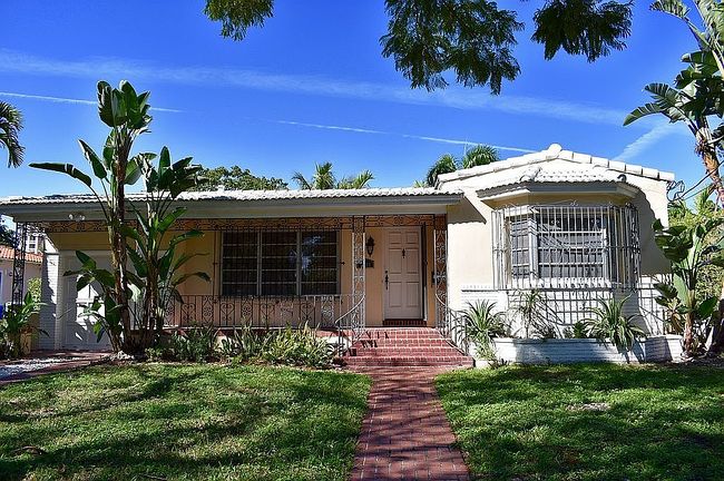 Image of 2910 Sw 2nd Ave
