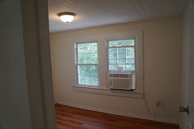 Photo of 705 Durham St, Burlington, NC