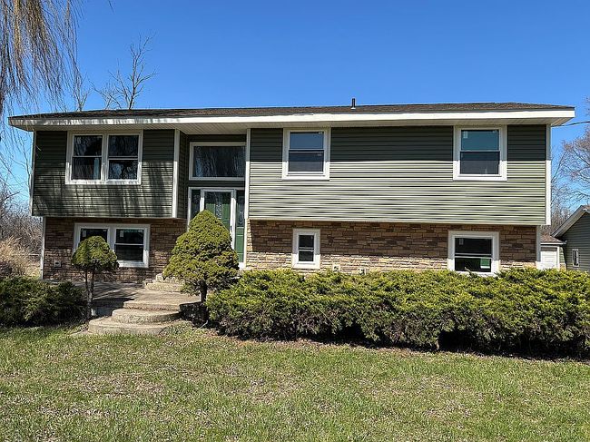 Image of 11333 Slade Rd