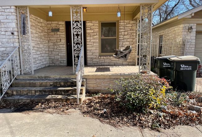Image of 1605 S Austin Ave