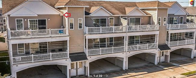 Photo of 220 E Poplar Ave #203, Wildwood, NJ