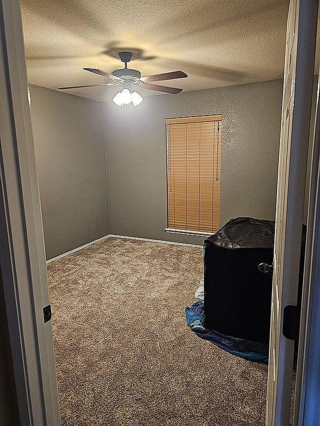 Image of 600 Alexandria Ln
