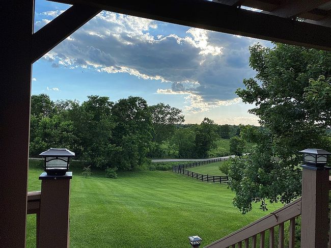 Additional photo 3 of property located at 4007 Port Royal Dr