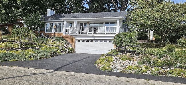 Additional photo 2 of property located at 2861 Woodbine Dr