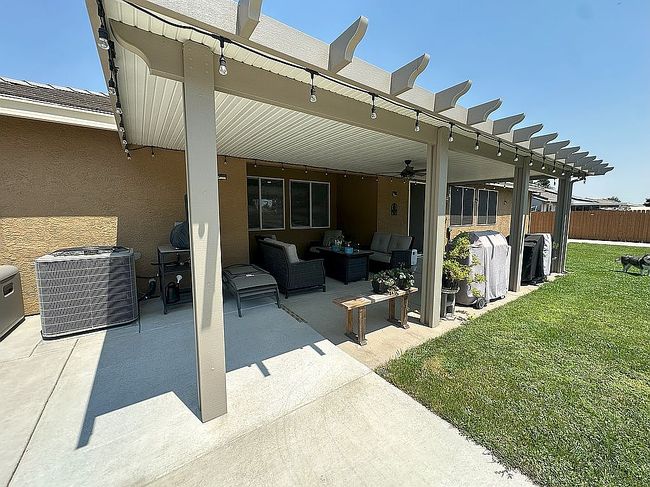 Photo of 1180 Muir Ranch Ct, Plumas Lake, CA