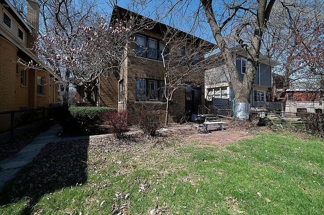 Image of 10247 S Bell Ave