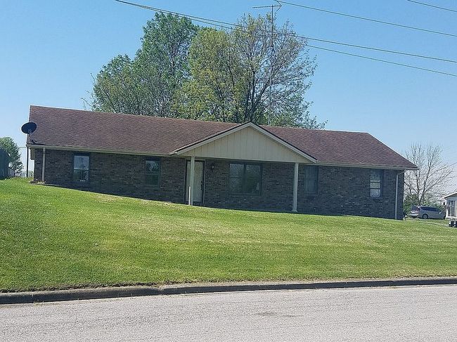 Photo of 301 E 14th St, Ferdinand, IN