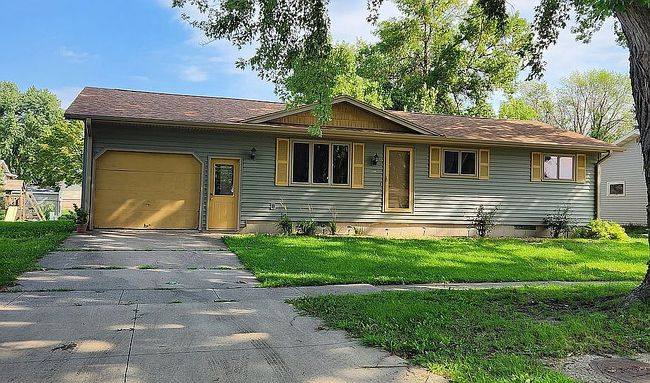 Photo of 1801 E Locust St