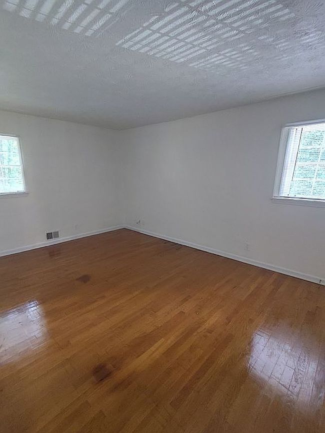 Photo of 4309 Rue St, Stone Mountain, GA