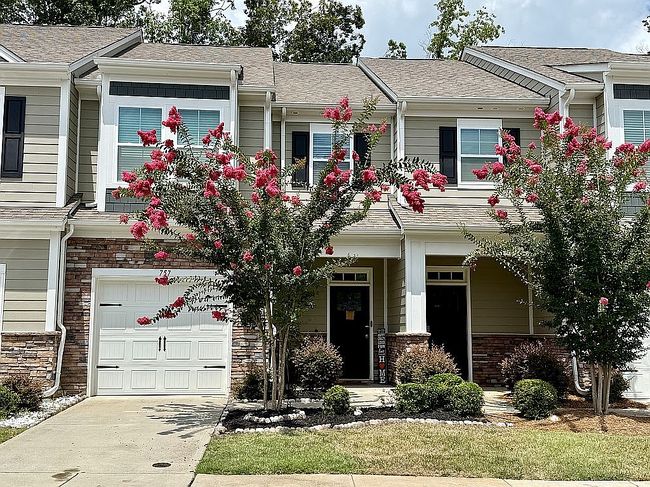 Photo of 757 Little Bluestem Dr, Clover, SC