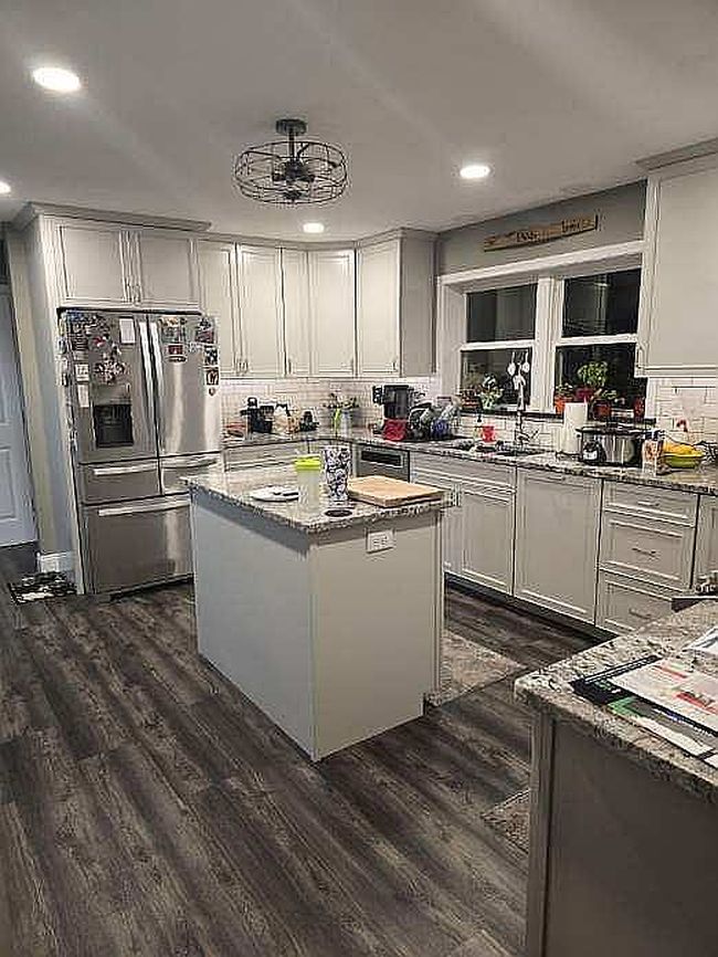 Image of 867 Ashwood Dr